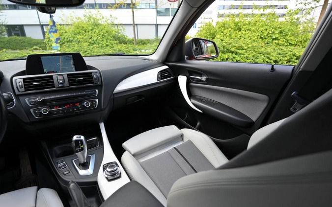BMW Seria 1 cena 31900 przebieg: 345000, rok produkcji 2012 z Łeba małe 596